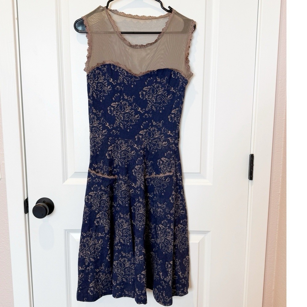 Effies Heart Semi Sheer Floral Delft Midi Dress Small Boho Cottagecore